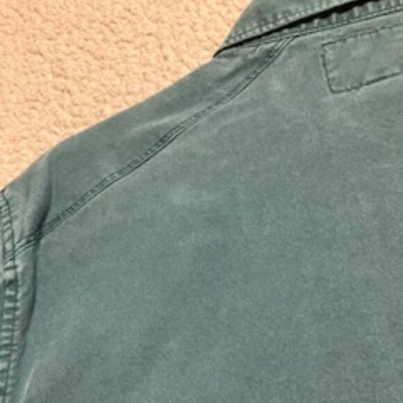 Lucky Brand Snap L/S Shirt  Size M  Classic Fit - Picture 6 of 8